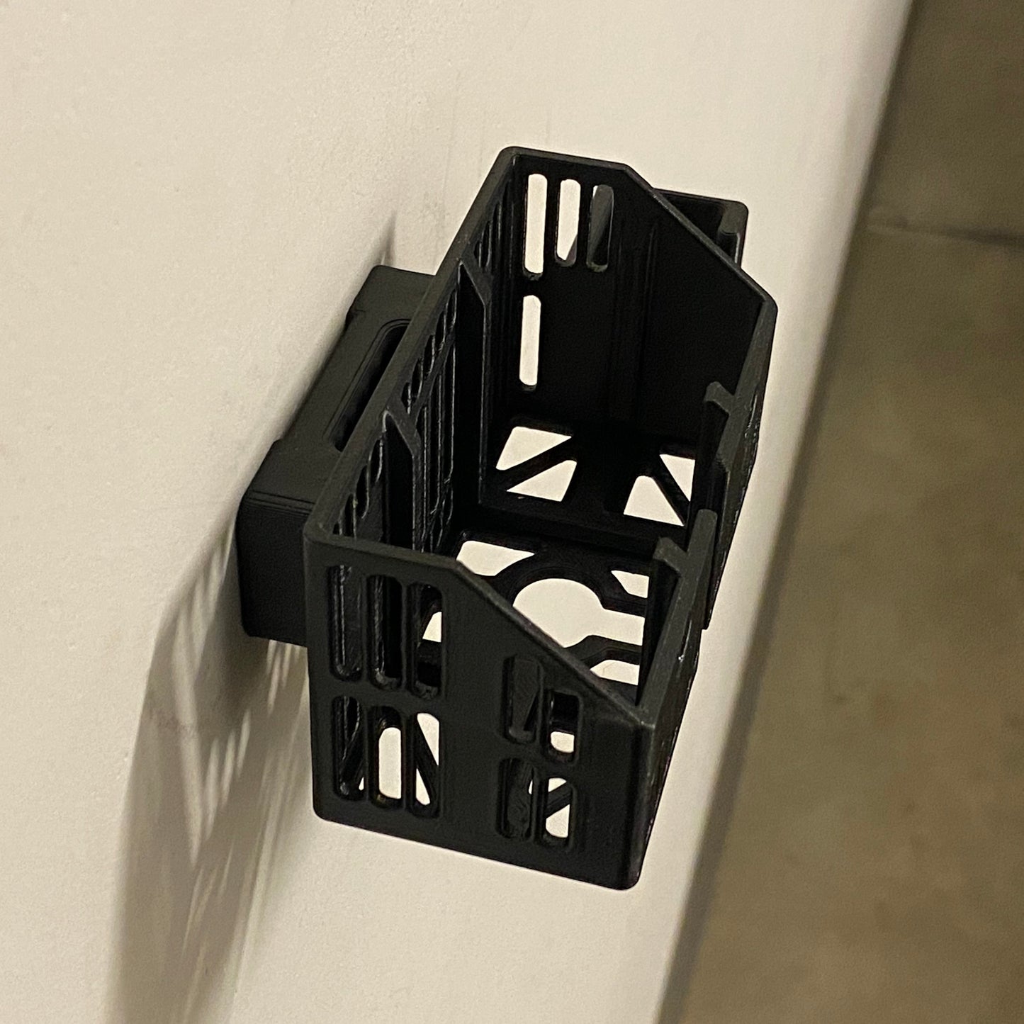 TQ HPR50 4A Charger Wall Mount Bracket/Connector Pull Combo