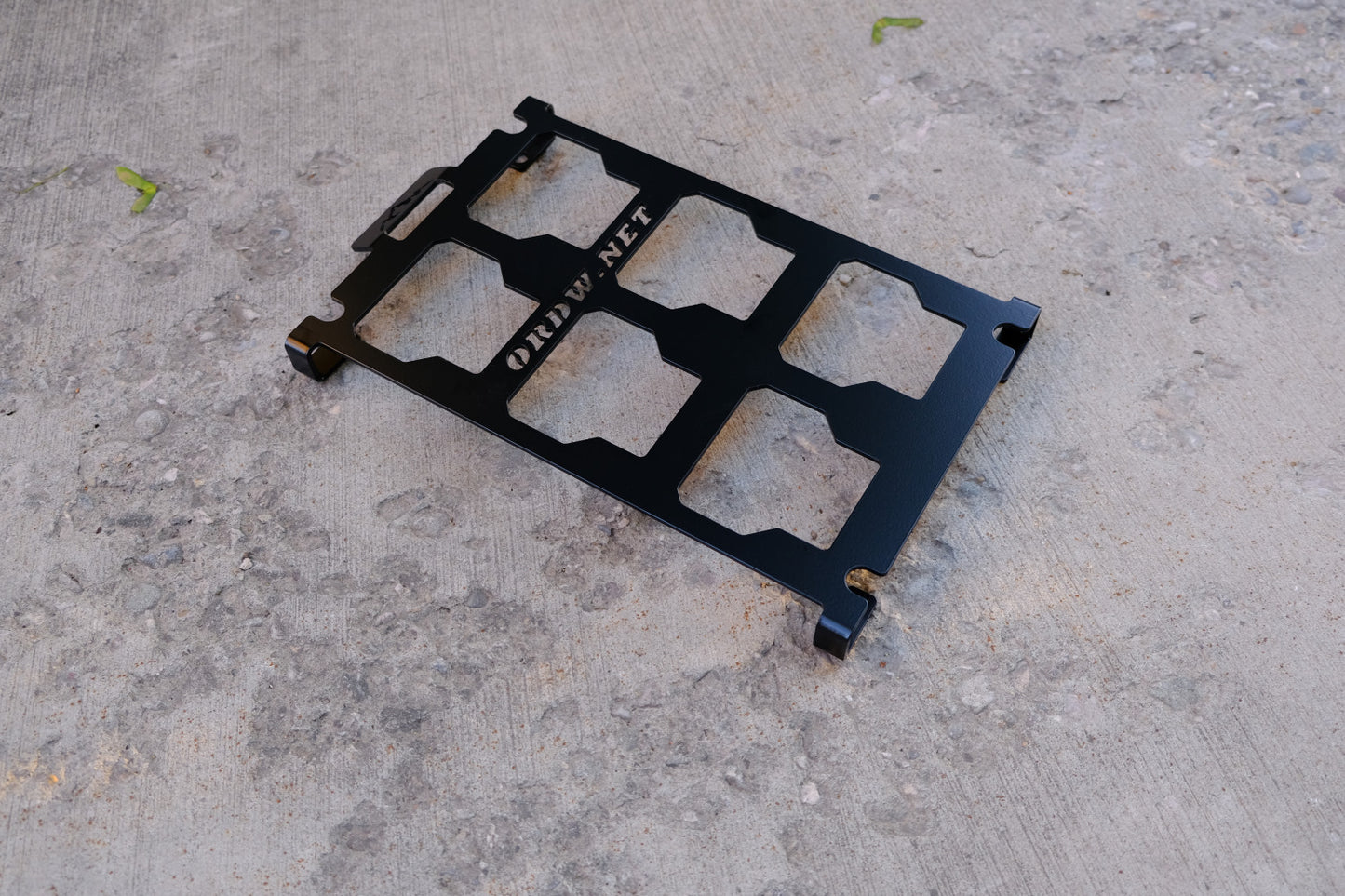 UNIVERSAL MILWAUKEE PACKOUT BRACKET